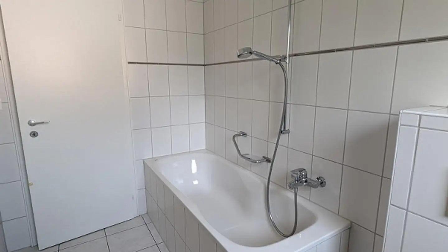 Wohnung mieten - Birseckstrasse 43, 4144 Arlesheim - Foto 3
