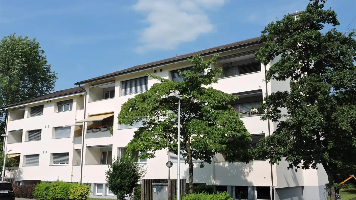 Tiefgaragenstellplatz mieten - Gartenstrasse 4, 4147 Aesch BL