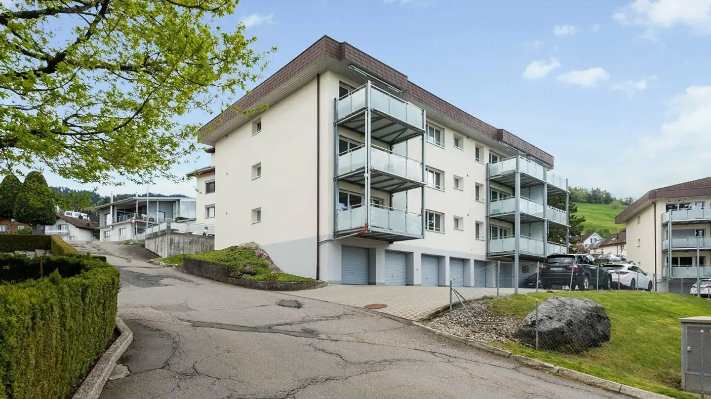 Apartment for rent - Aeschstrasse 1, 8834 Schindellegi