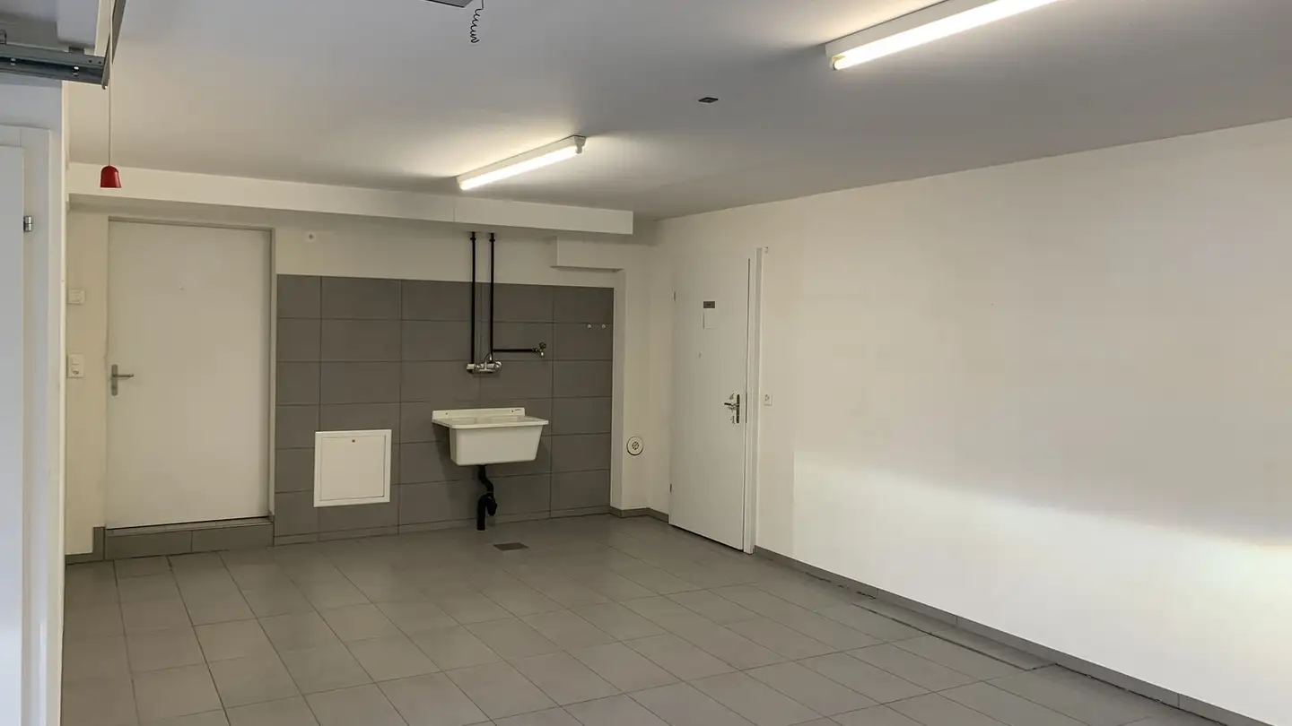 Commercial for rent - Eichholzstrasse 10a, 8493 Saland - Photo 4