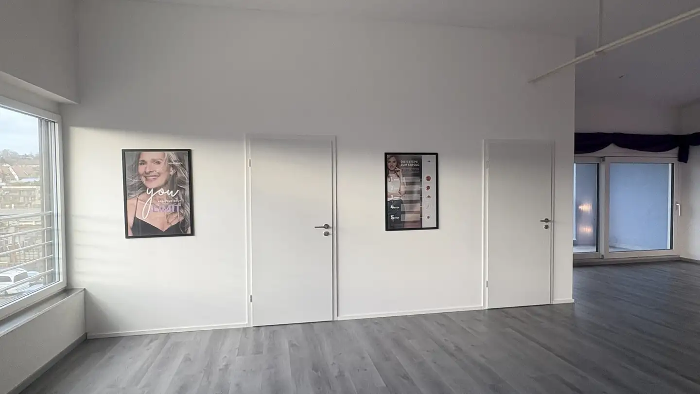 Commercial à louer - Mühlemattstrasse 11, 4104 Oberwil BL - Photo 2