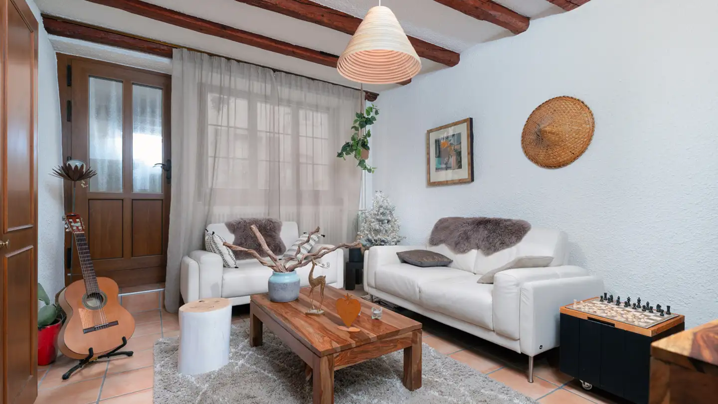 Single house for sale - 1426 Concise - Photo 3