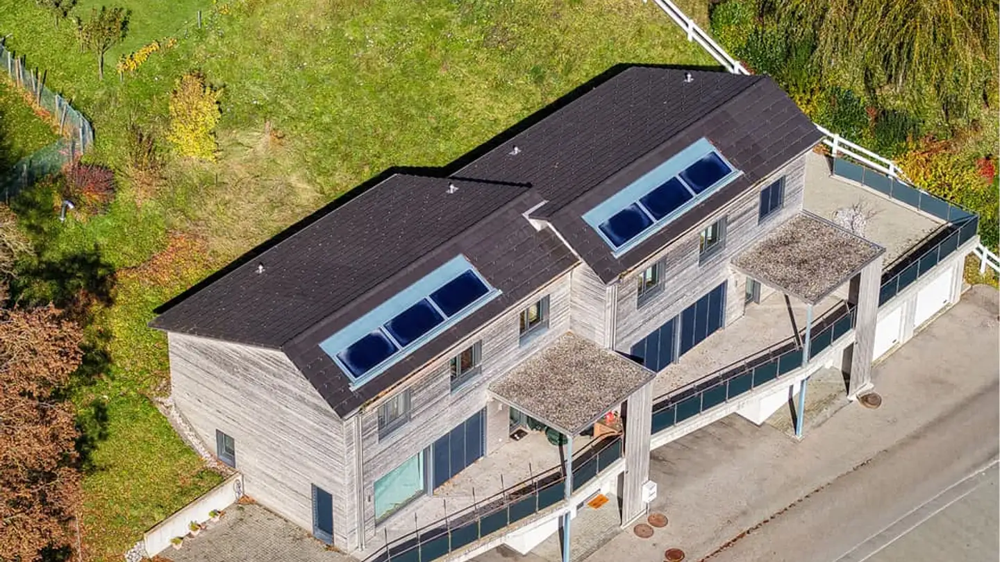 Single house for sale - 1645 Le Bry