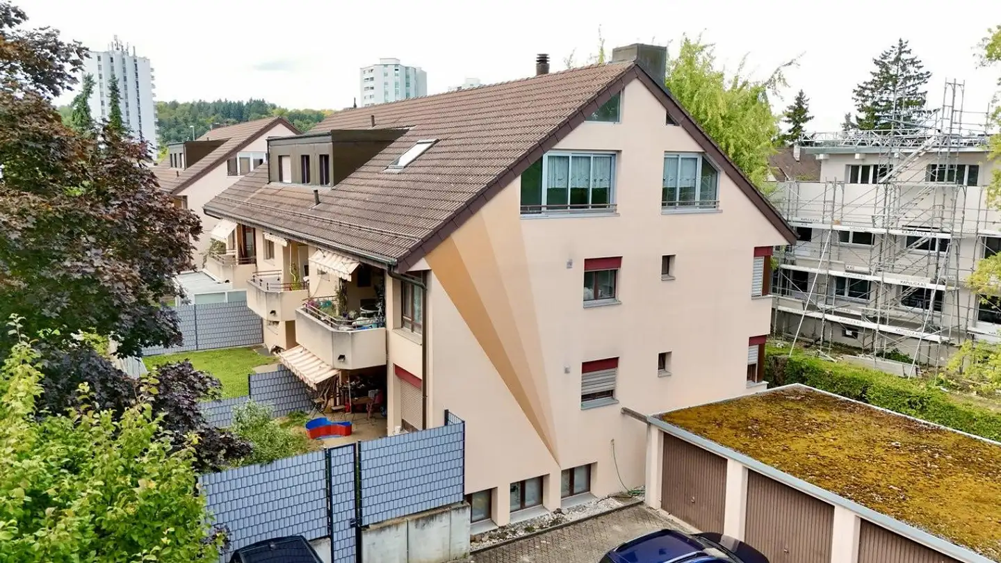 Penthouse for rent - Krummenrainweg 13, 4153 Reinach BL