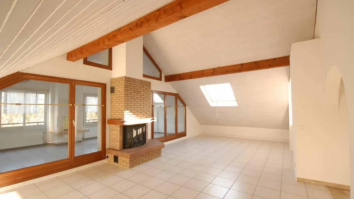 Penthouse for rent - Krummenrainweg 13, 4153 Reinach BL - Photo 2