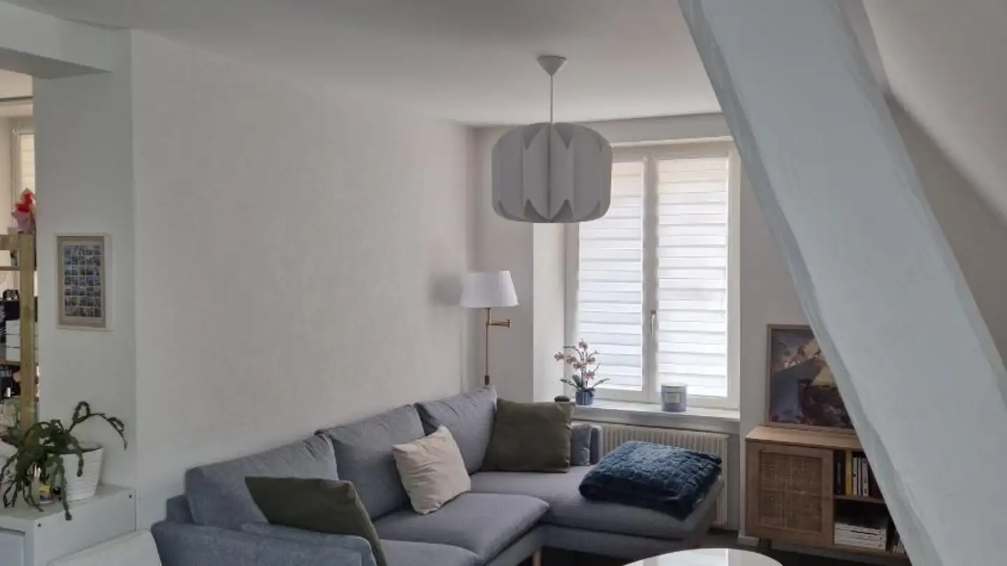 Attic flat for rent - Rue Des Monts 15, 2053 Cernier - Photo 3