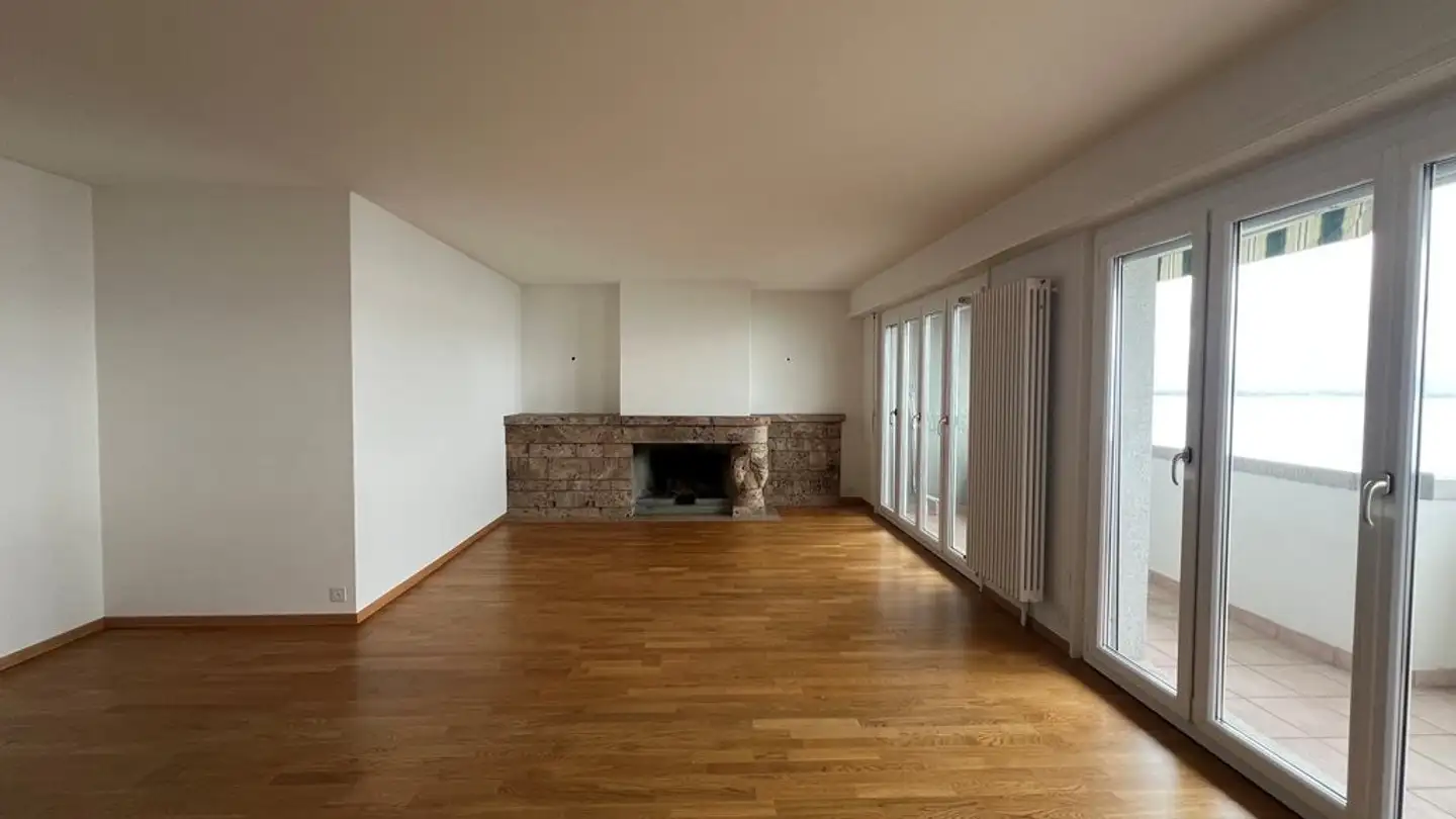 Appartement à louer - Avenue De Chillon 51, 1820 Territet - Photo 2