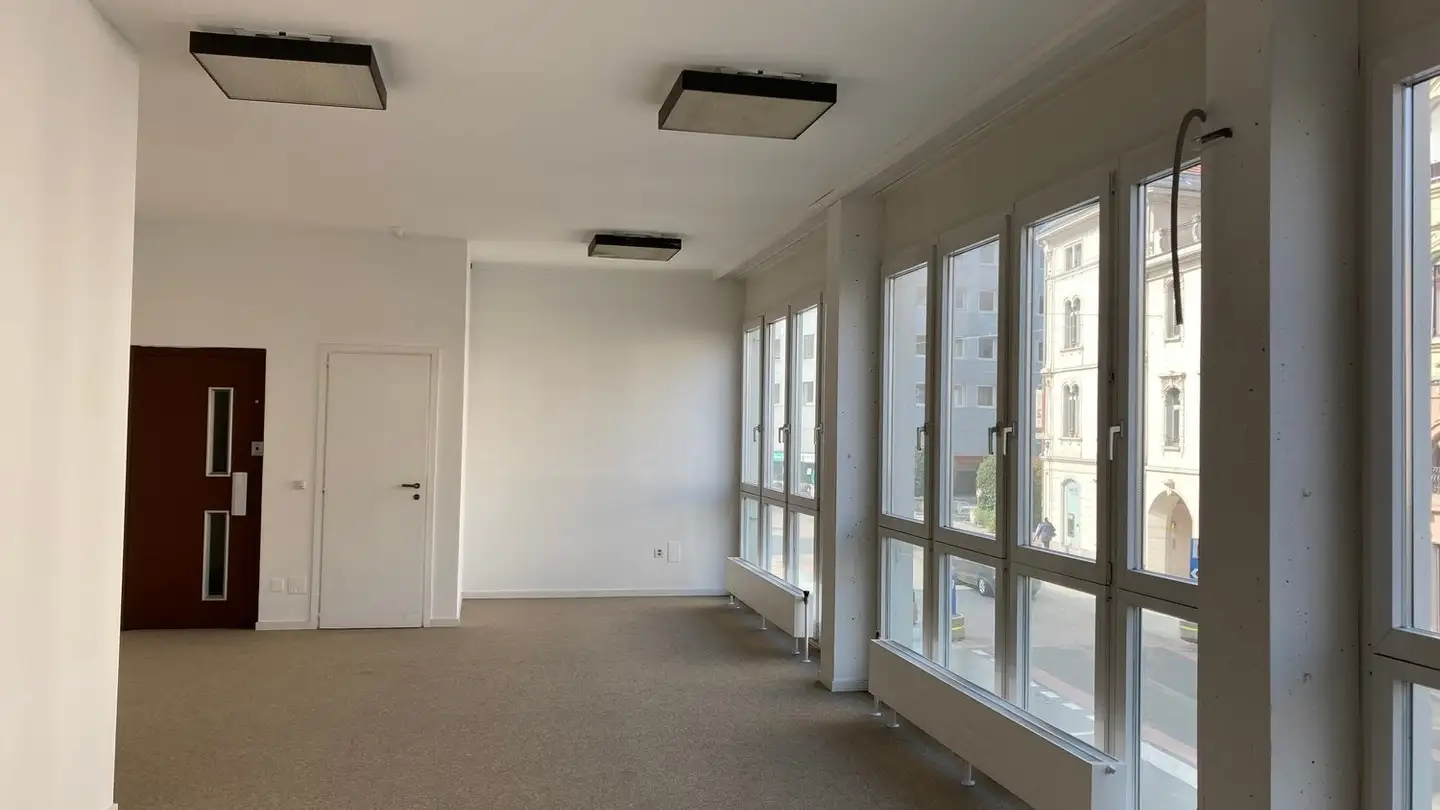 Spazio ufficio in affitto - Via Dei Pedroni 2, 6830 Chiasso