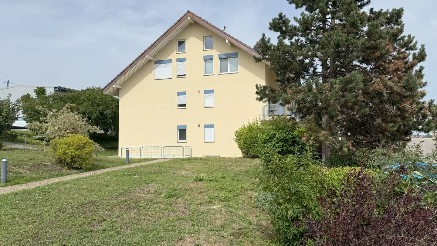 Attico in vendita - Akazienweg 3, 2575 Hagneck