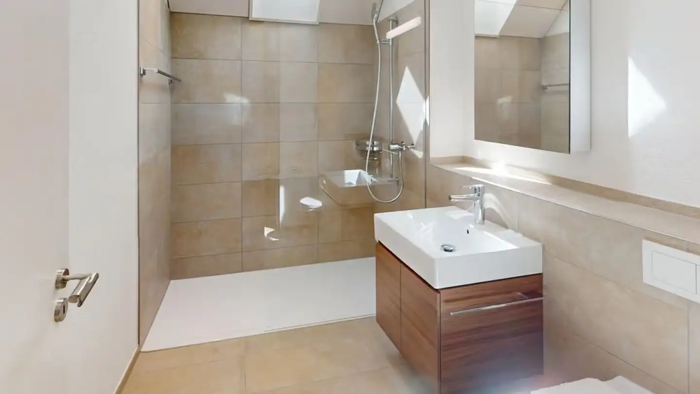 Dachgeschosswohnung mieten - Aettenbergstrasse 17, 5630 Muri AG - Foto 3