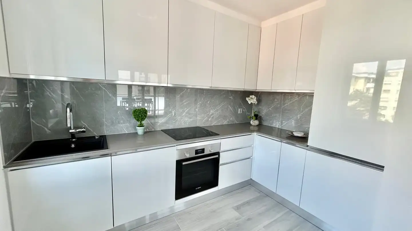 Apartment for rent - Via Pioda 10, 6600 Locarno - Photo 2