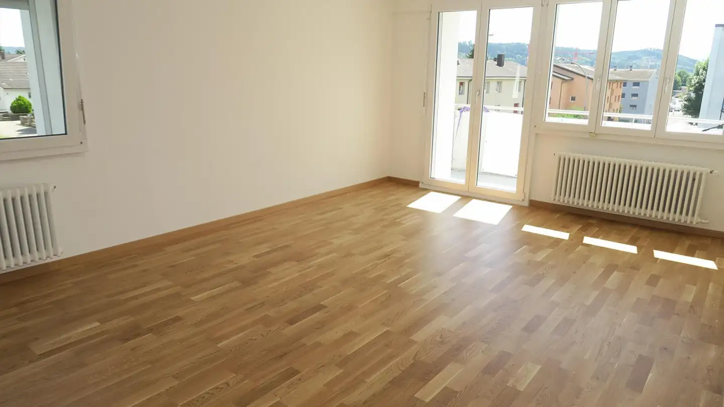 Apartment for rent - Chasseralweg 23a, 2543 Lengnau BE - Photo 2