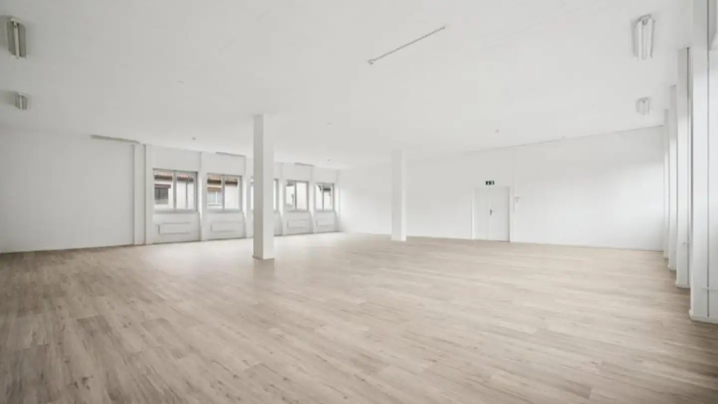 Spazio ufficio in affitto - Schöneggstrasse 38, 8953 Dietikon