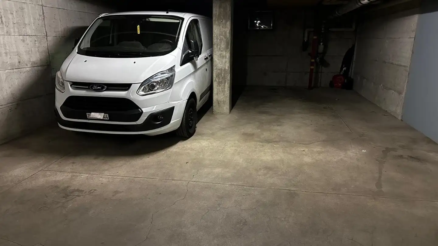 Parcheggio esterno in affitto - Wieslergasse 8, 8049 Zürich
