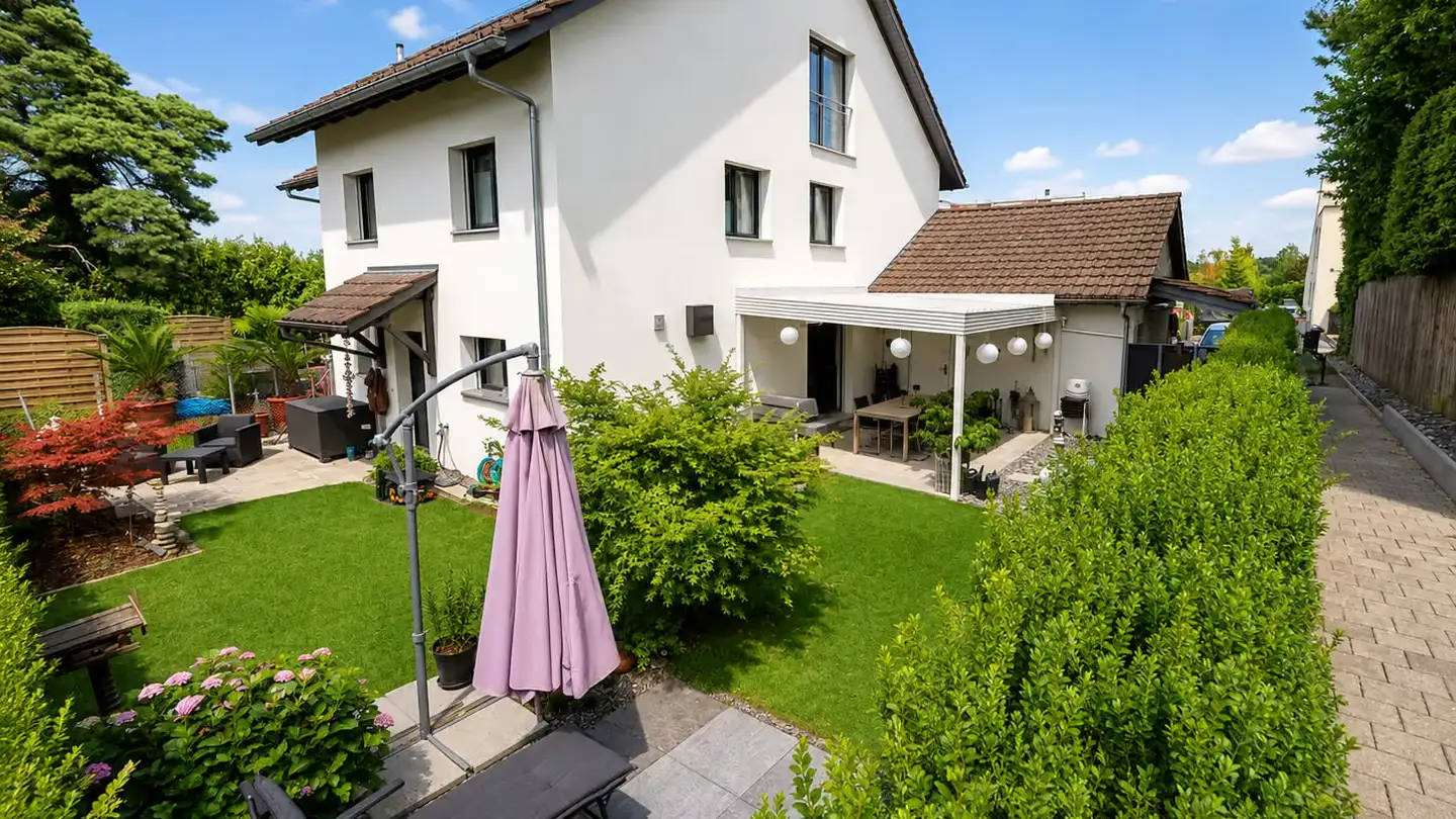 Casa singola in vendita - Glärnischstrasse, 8155 Niederhasli