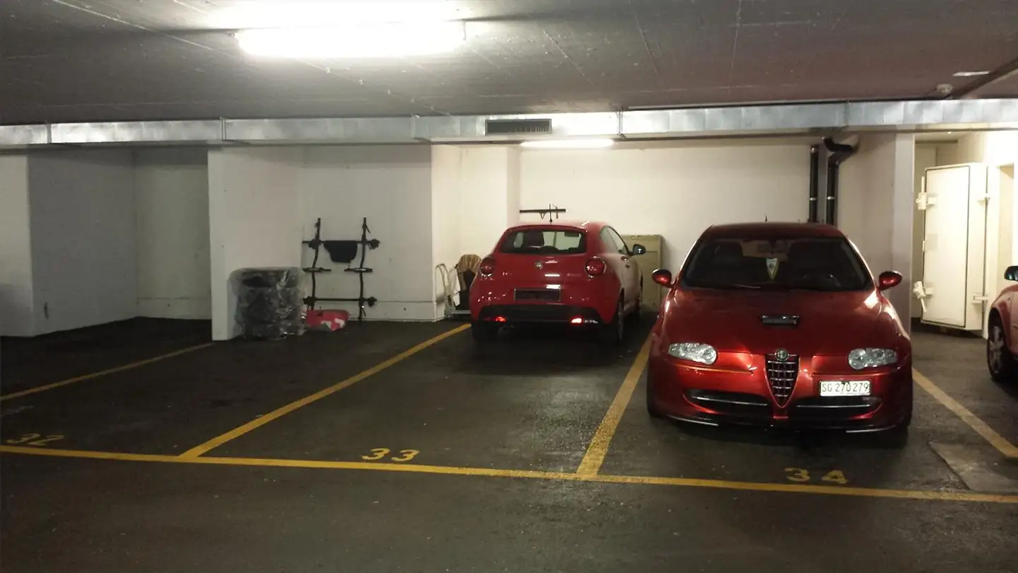 Underground parking space for rent - Grünring 5, 9524 Zuzwil SG - Photo 2