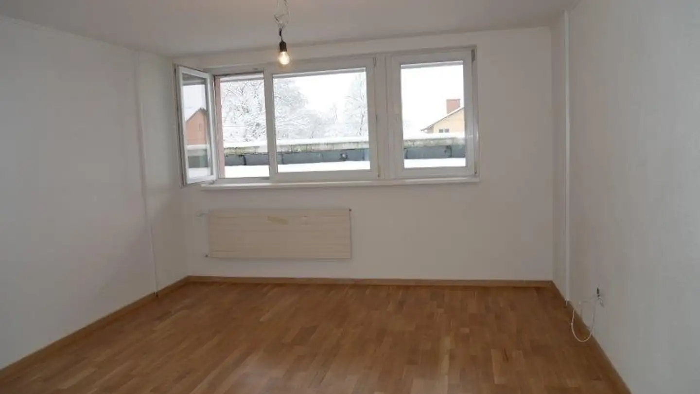 Apartment for rent - Schützenstrasse 9, 8212 Neuhausen am Rheinfall - Photo 4