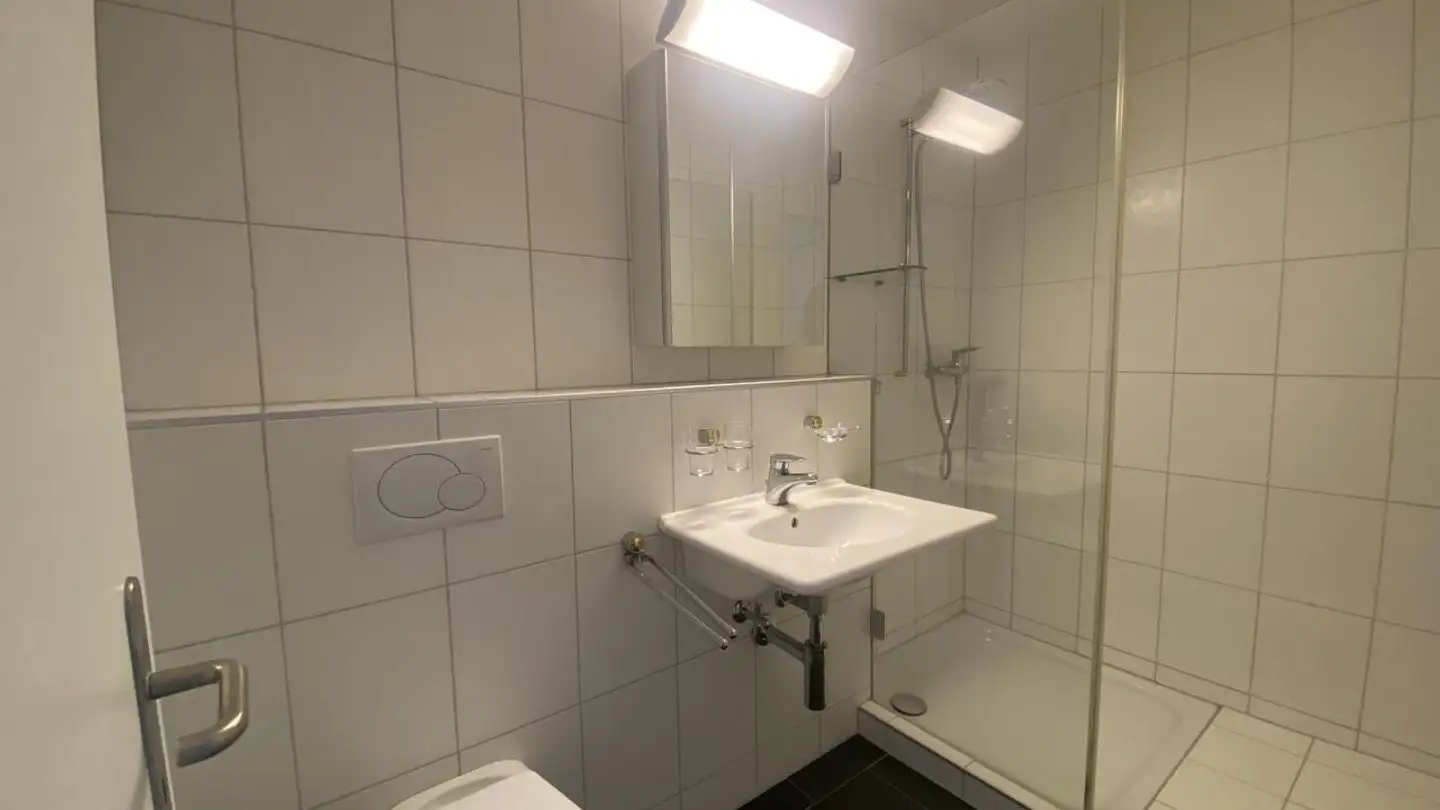 Wohnung mieten - Rue Du Tertre, 2000 Neuchâtel - Foto 4