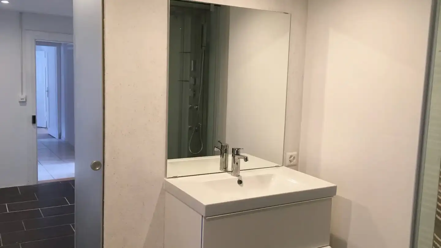 Appartement à louer - Crestas 4, 7013 Domat/Ems - Photo 2