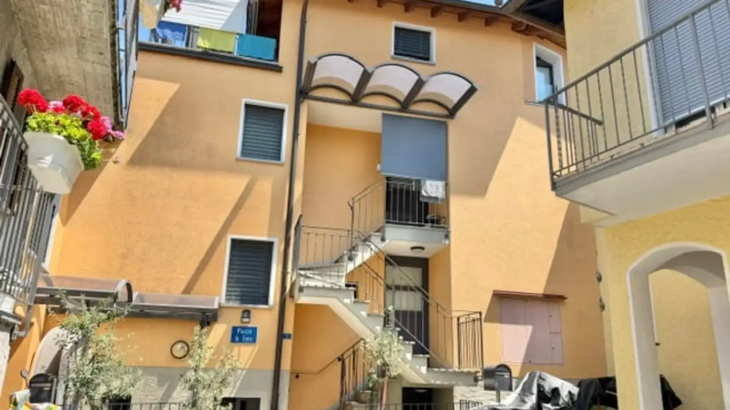 Wohnung mieten - Piazza Di Forn 3, 6574 Vira (Gambarogno) - Foto 3