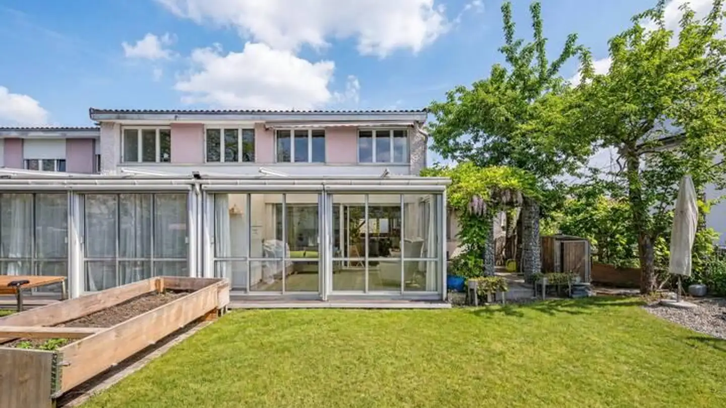 Stepped house for sale - 3302 Moosseedorf