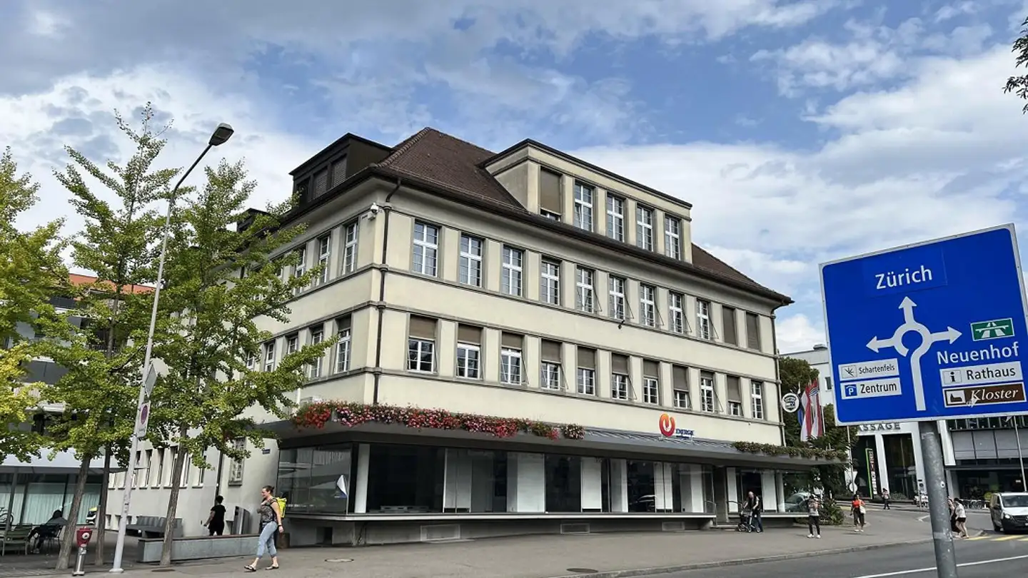 Commercial for rent - Landstrasse 89, 5430 Wettingen
