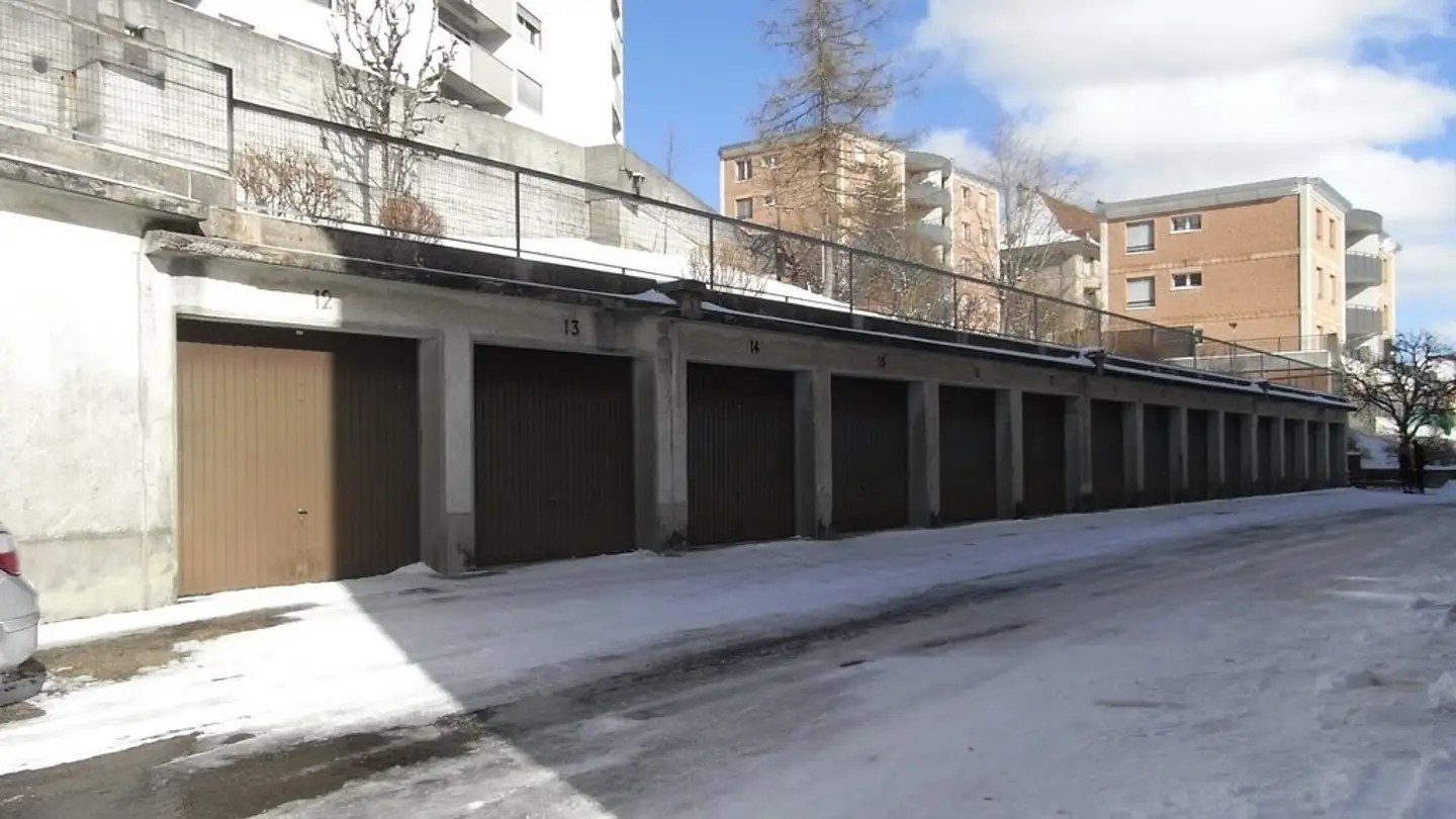 Garage individuel à louer - Rue Louis-Agassiz 12a, 2300 La Chaux-de-Fonds