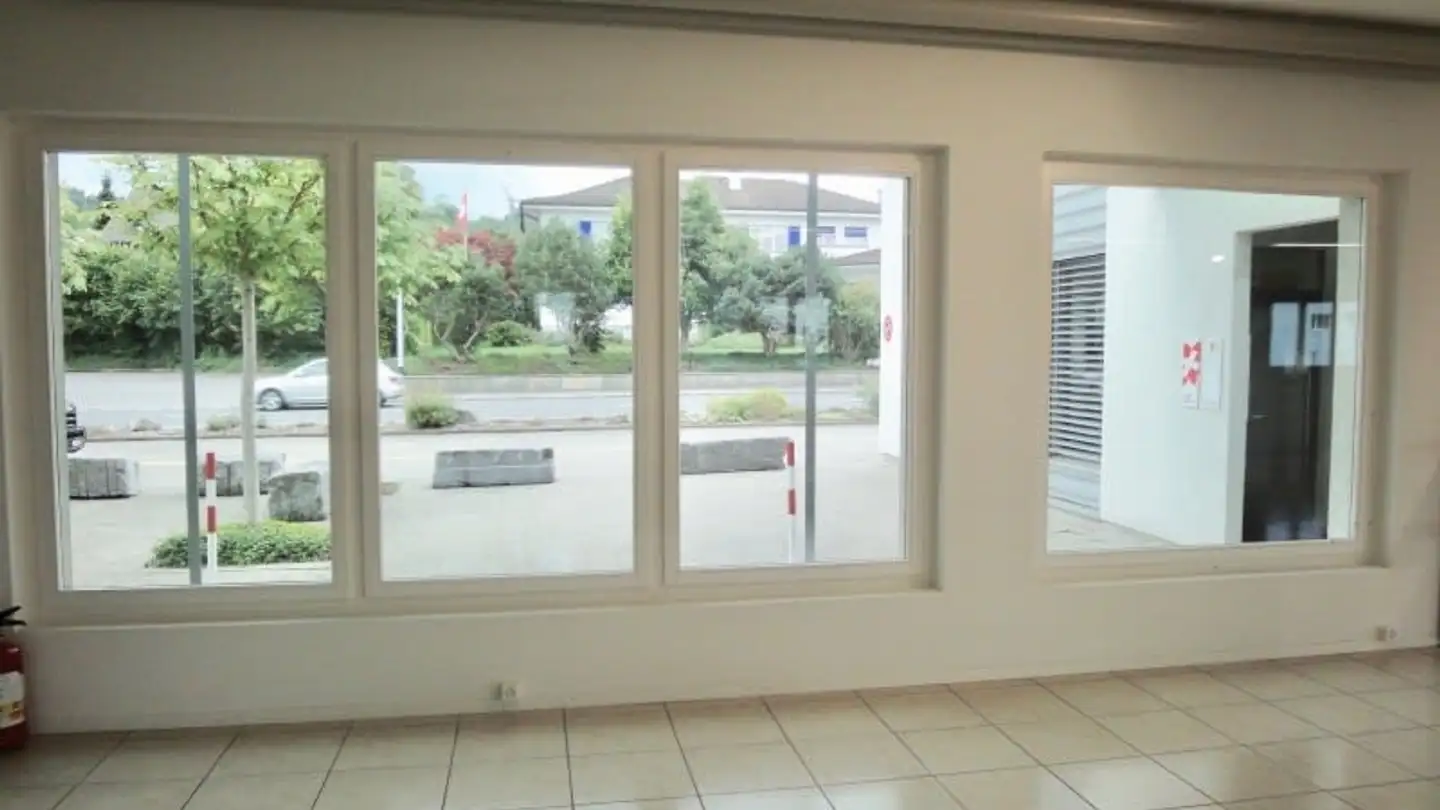 Immeuble mixte à louer - Kantonsstrasse 34, 6207 Nottwil - Photo 2