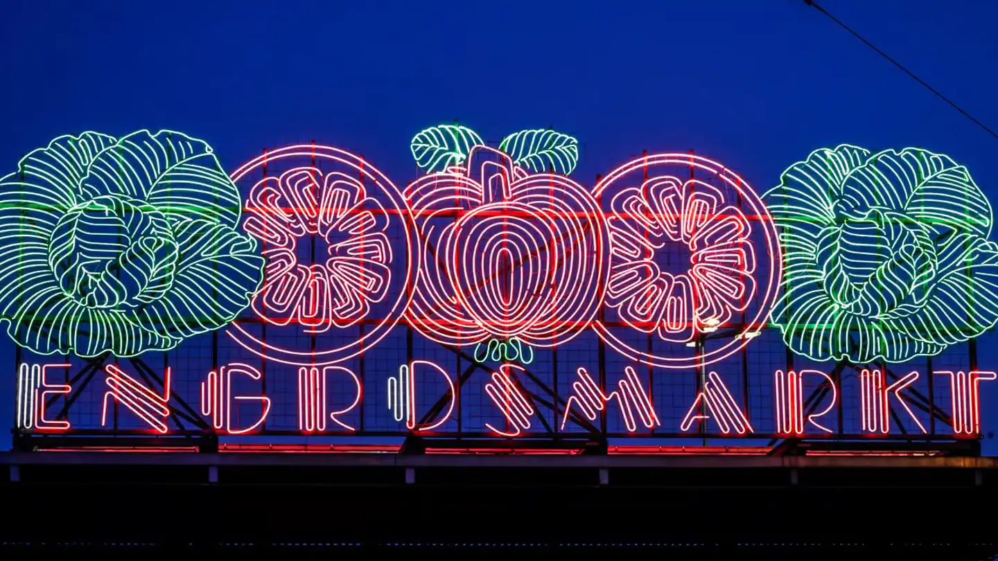 Commercial à louer - Aargauerstrasse 1, 8048 Zürich