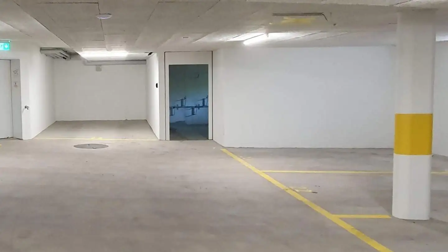 Underground parking space for rent - Titlisstrasse 5, 5630 Muri AG