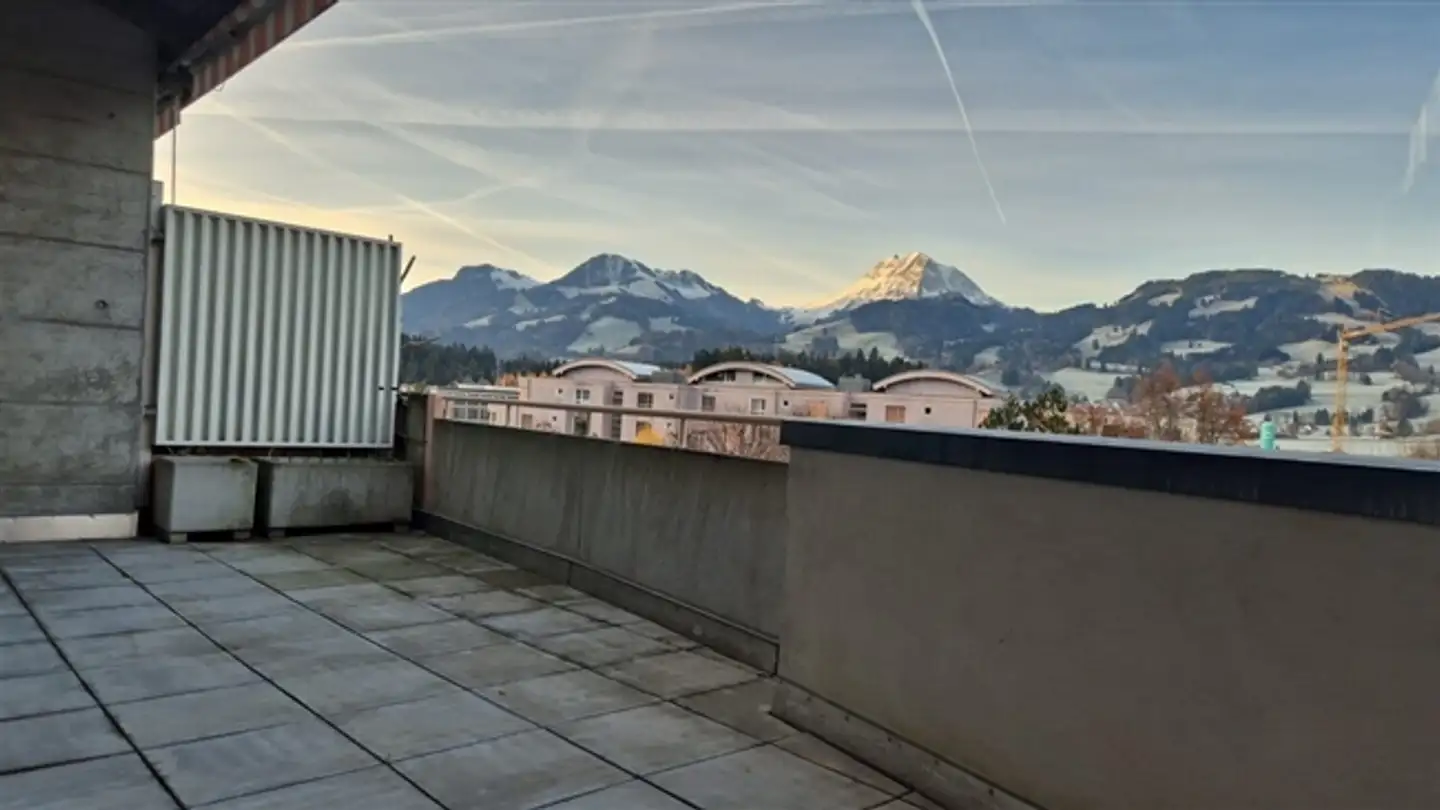 Penthouse for rent - Rue Des Auges 9, 1635 La Tour-de-Trême - Photo 2