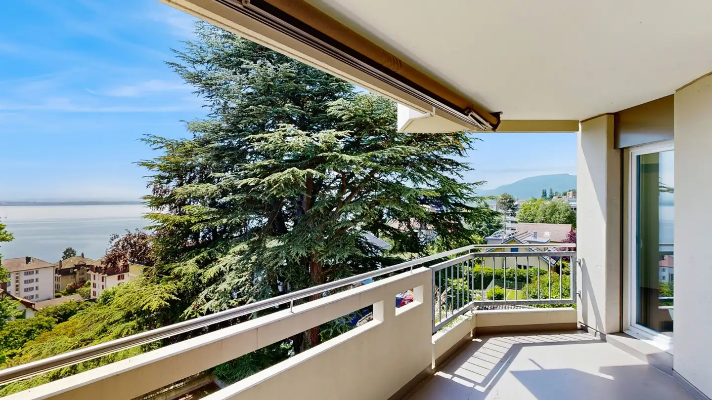Appartement à louer - Rue Des Poudrières, 2000 Neuchâtel
