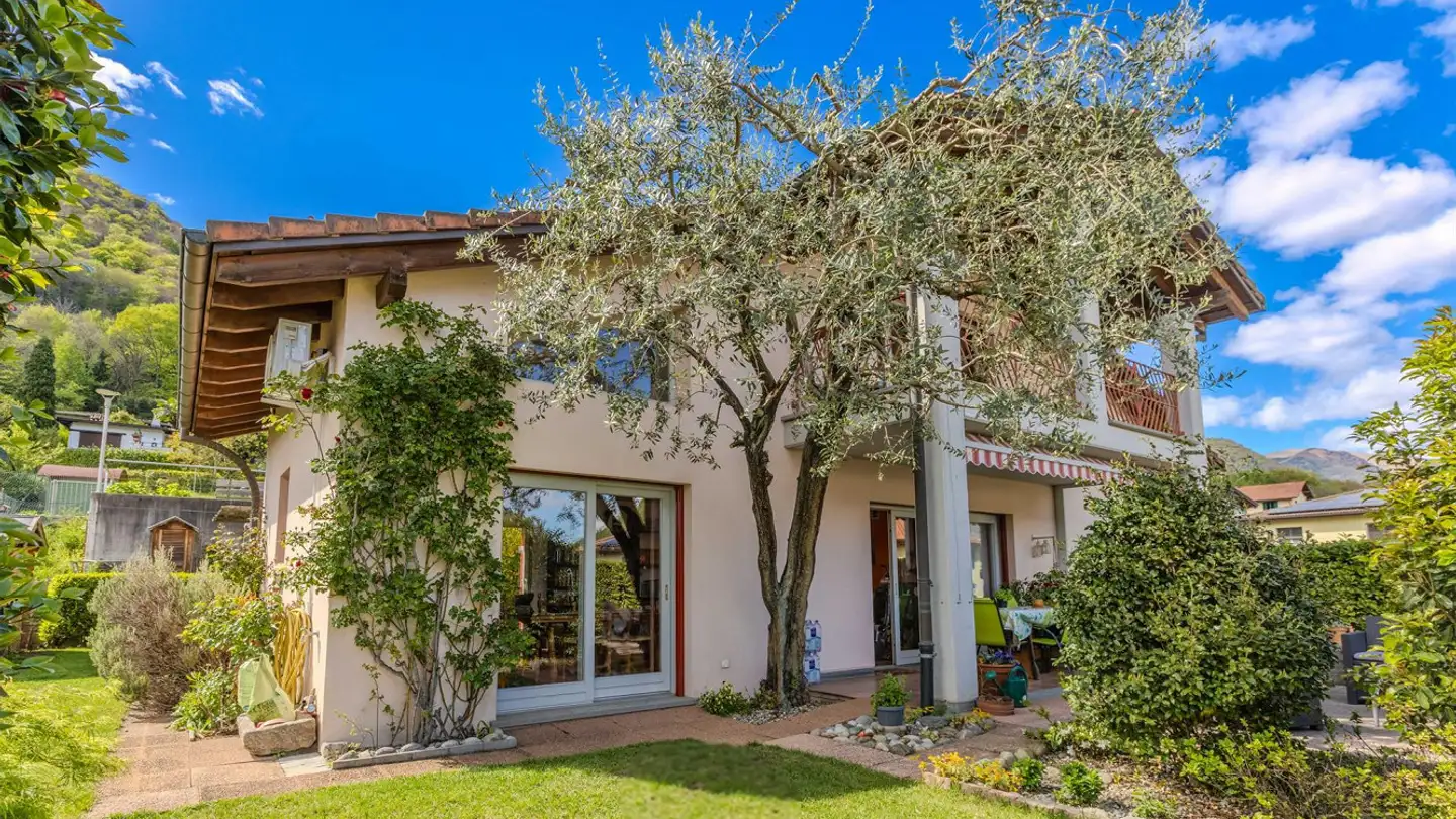 Single house for sale - 6984 Pura