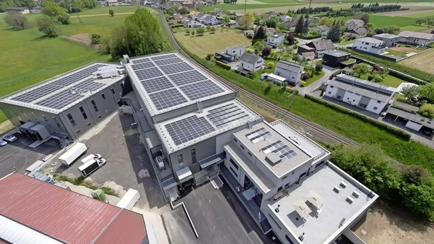 Commercial for rent - Route De Corcelles 86, 1774 Cousset