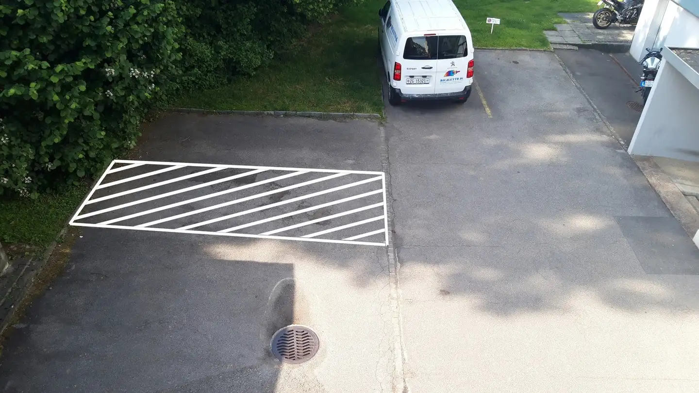 Parkplatz im Freien mieten - 6340 Baar