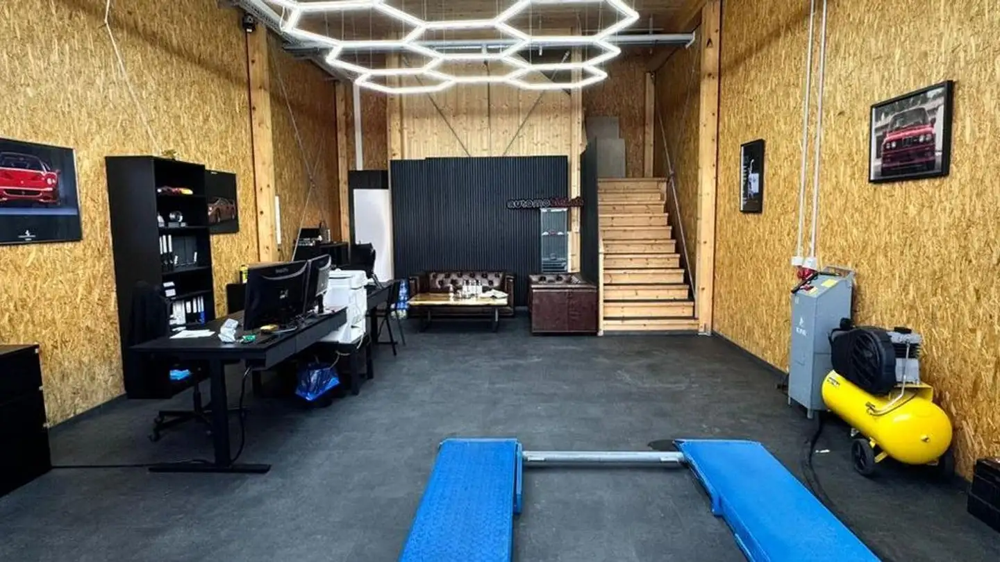 Industrieimmobilie mieten - Sägeweg 7, 2557 Studen BE