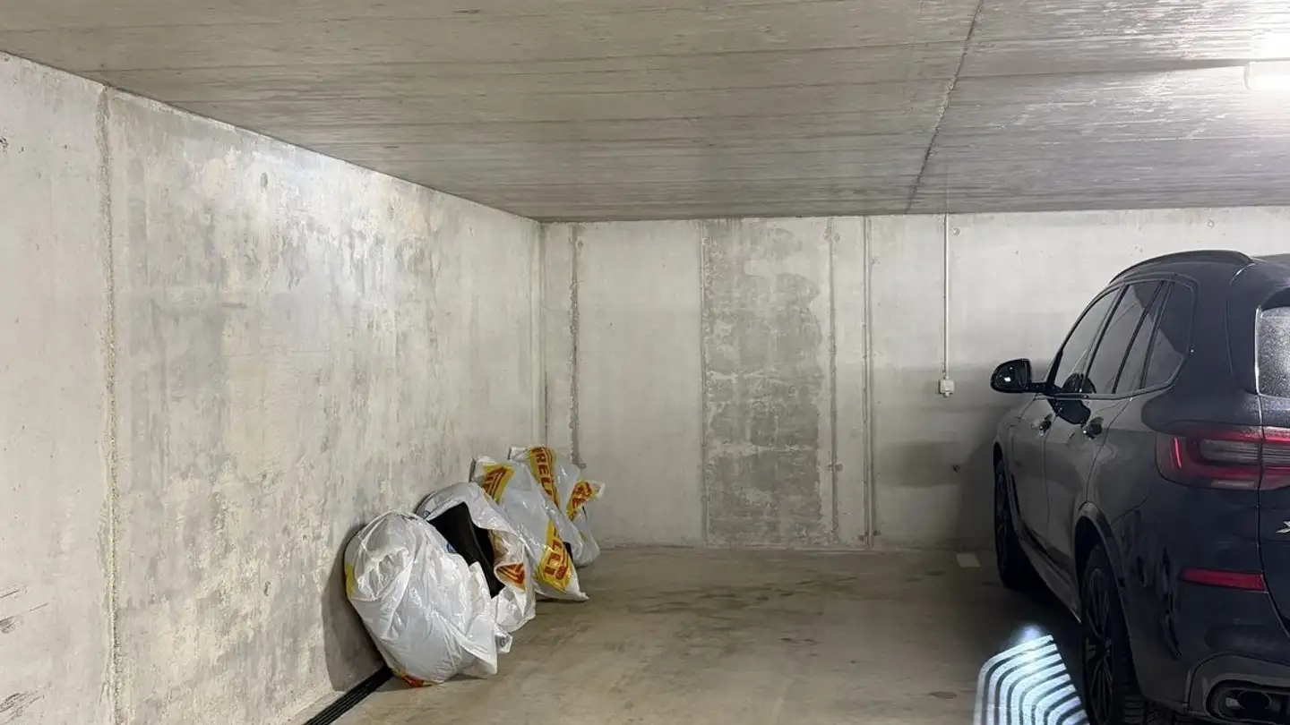 Single garage for rent - Dorfstrasse 38, 4512 Bellach