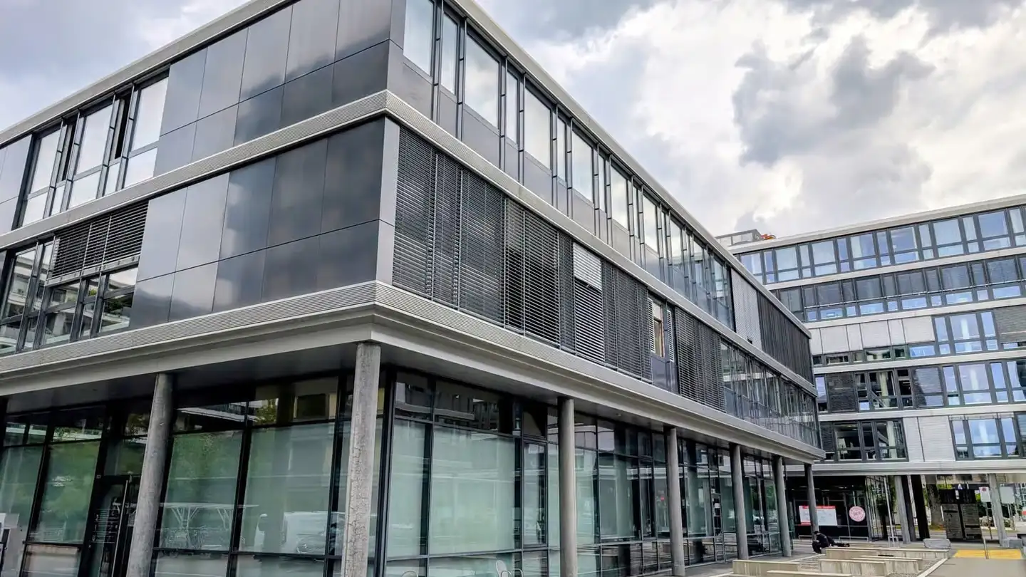 Office space for rent - Baarerstrasse 141, 6300 Zug