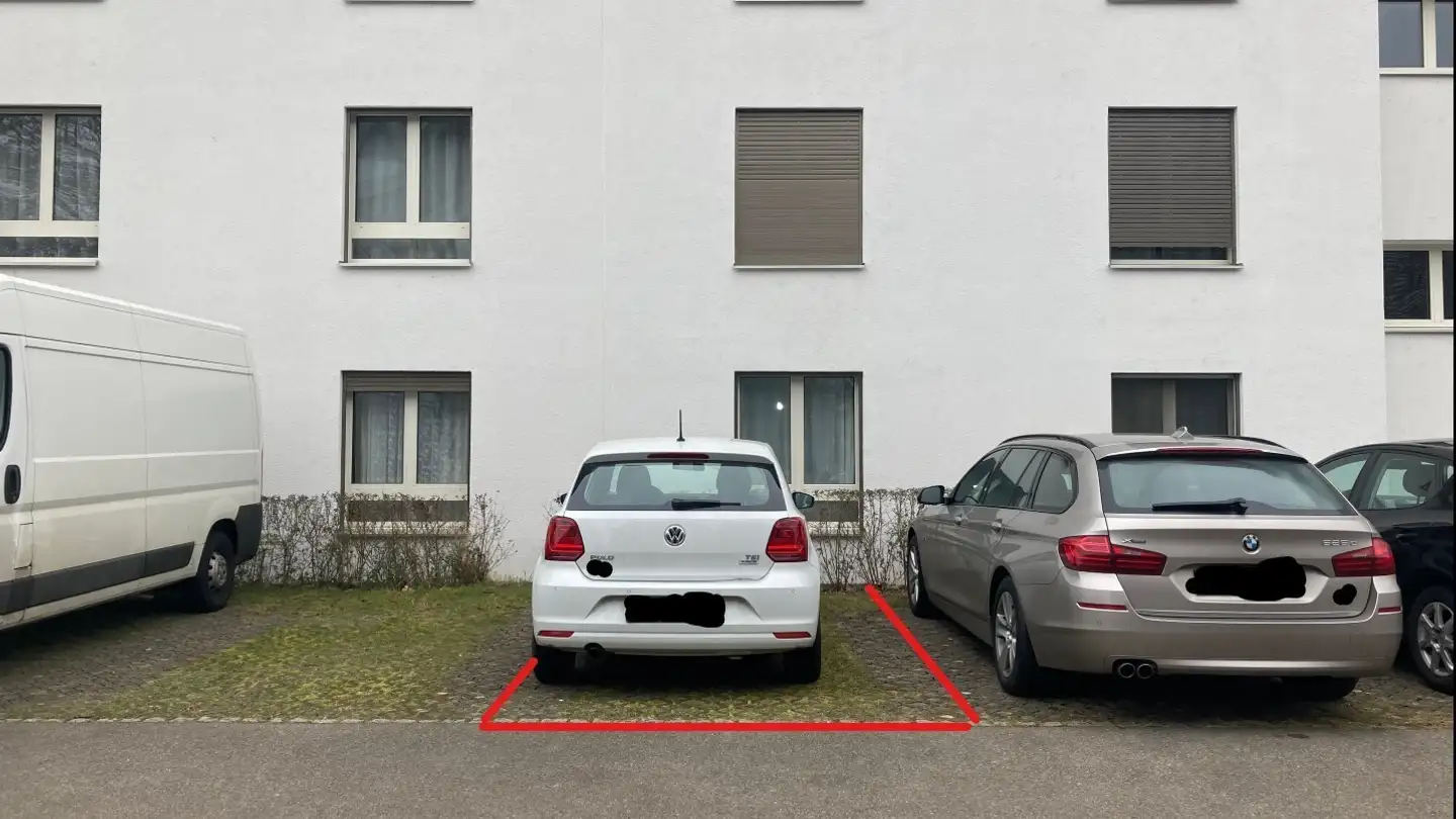 Parkplatz im Freien mieten - Bergstrasse 10c, 8953 Dietikon