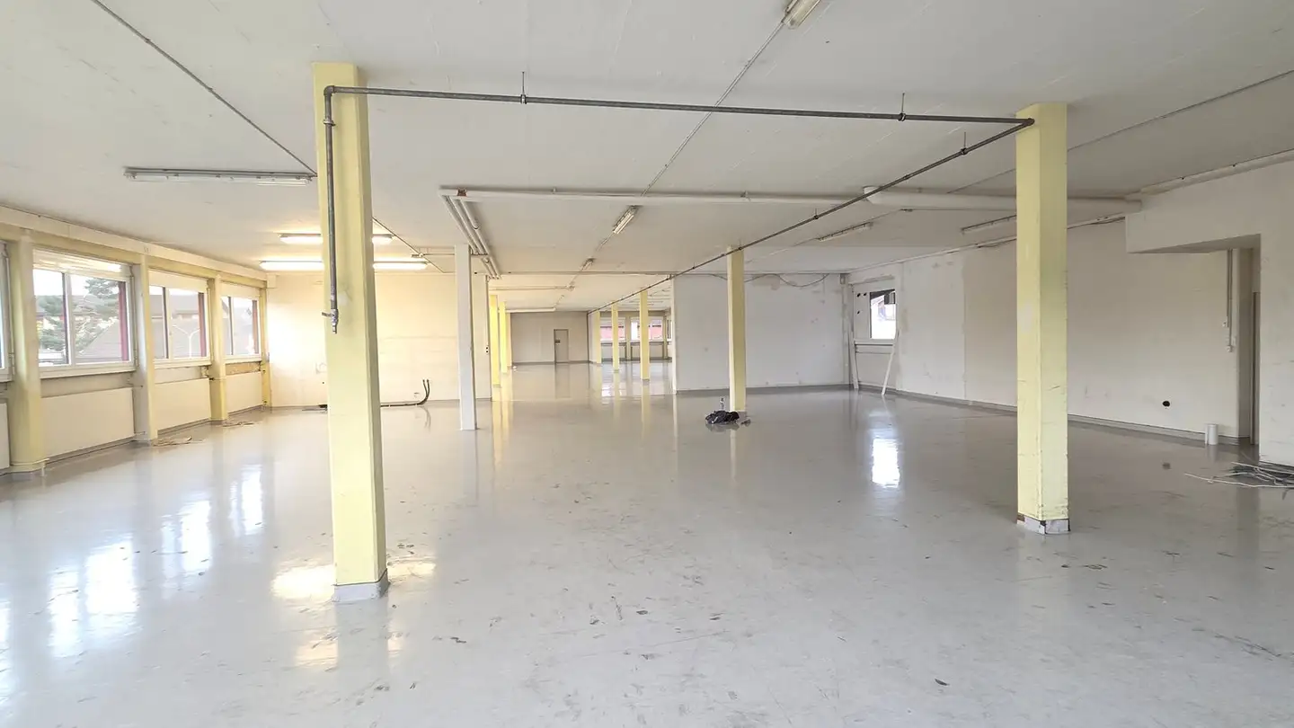 Commerciale in affitto - Steinackerstrasse 11, 8302 Kloten - Foto 4