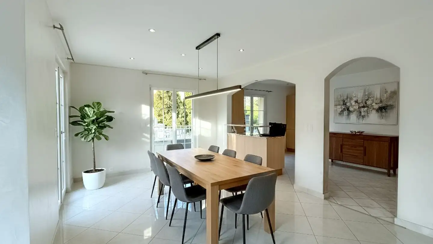 Row house for rent - 1868 Collombey - Photo 4