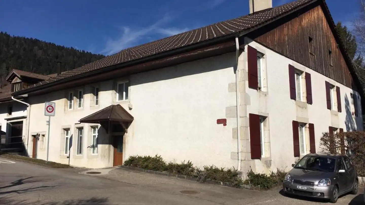 Wohnung mieten - Rue Ami-Girard 2, 2054 Chézard-St-Martin