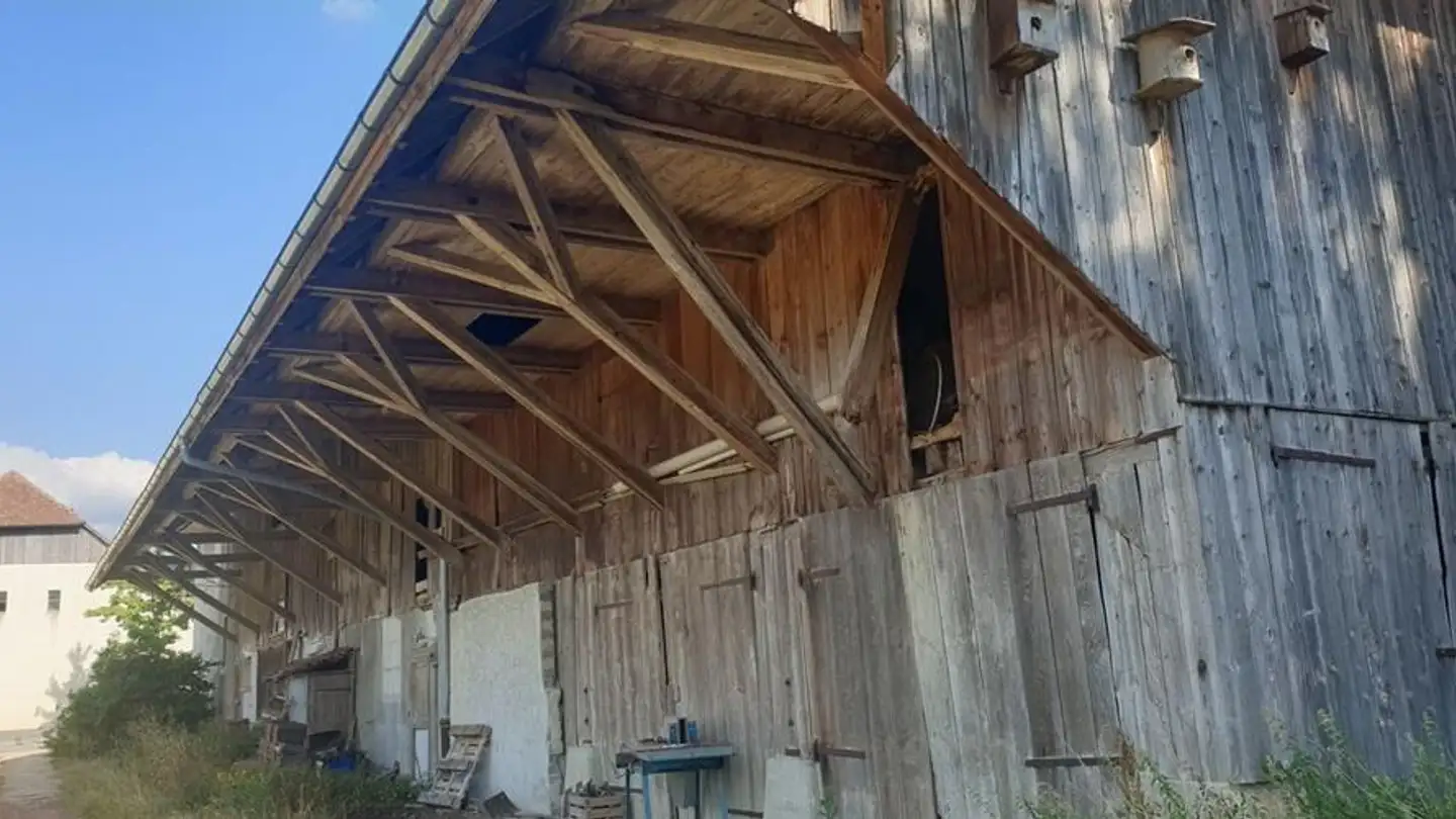 Mixed-use building for sale - 2854 Bassecourt - Photo 2