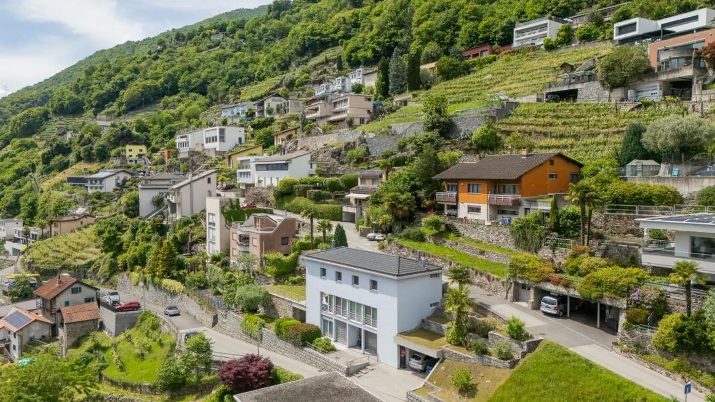 Einfamilienhaus kaufen - 6513 Monte Carasso