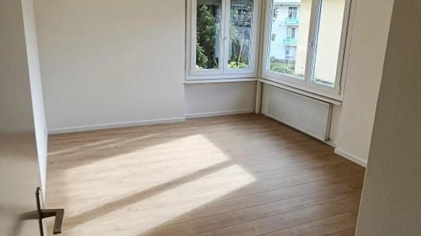 Wohnung mieten - Rue Du Crêt / Rainstrasse 37, 2503 Biel/Bienne - Foto 3