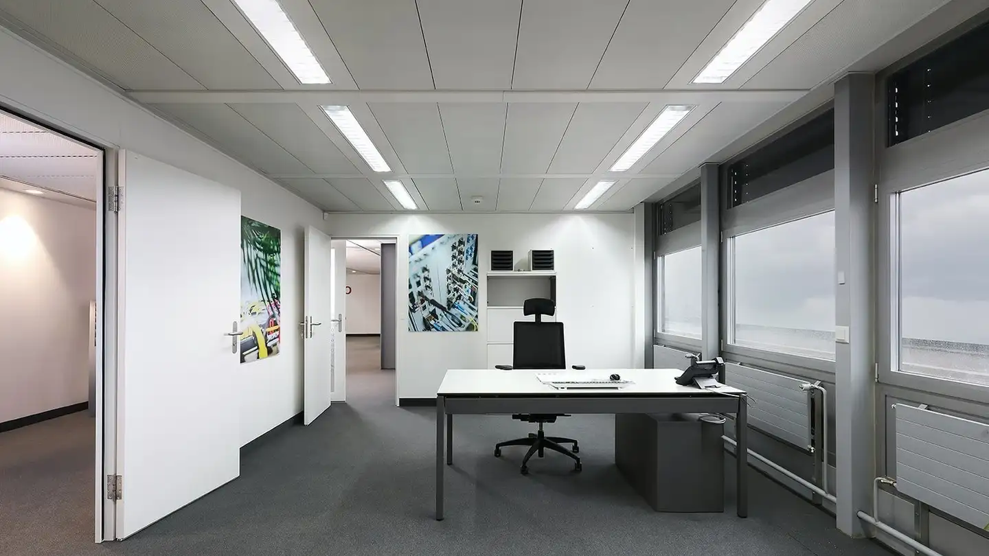 Bürofläche mieten - Riedstrasse 1, 8953 Dietikon - Foto 4