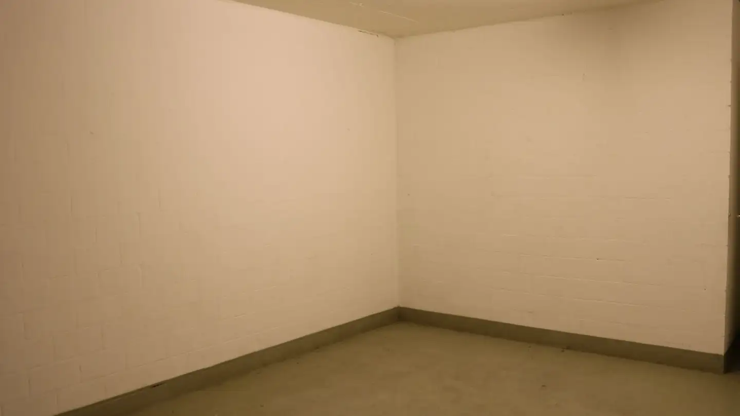 Spazio di archiviazione in affitto - 8105 Watt - Photo 2