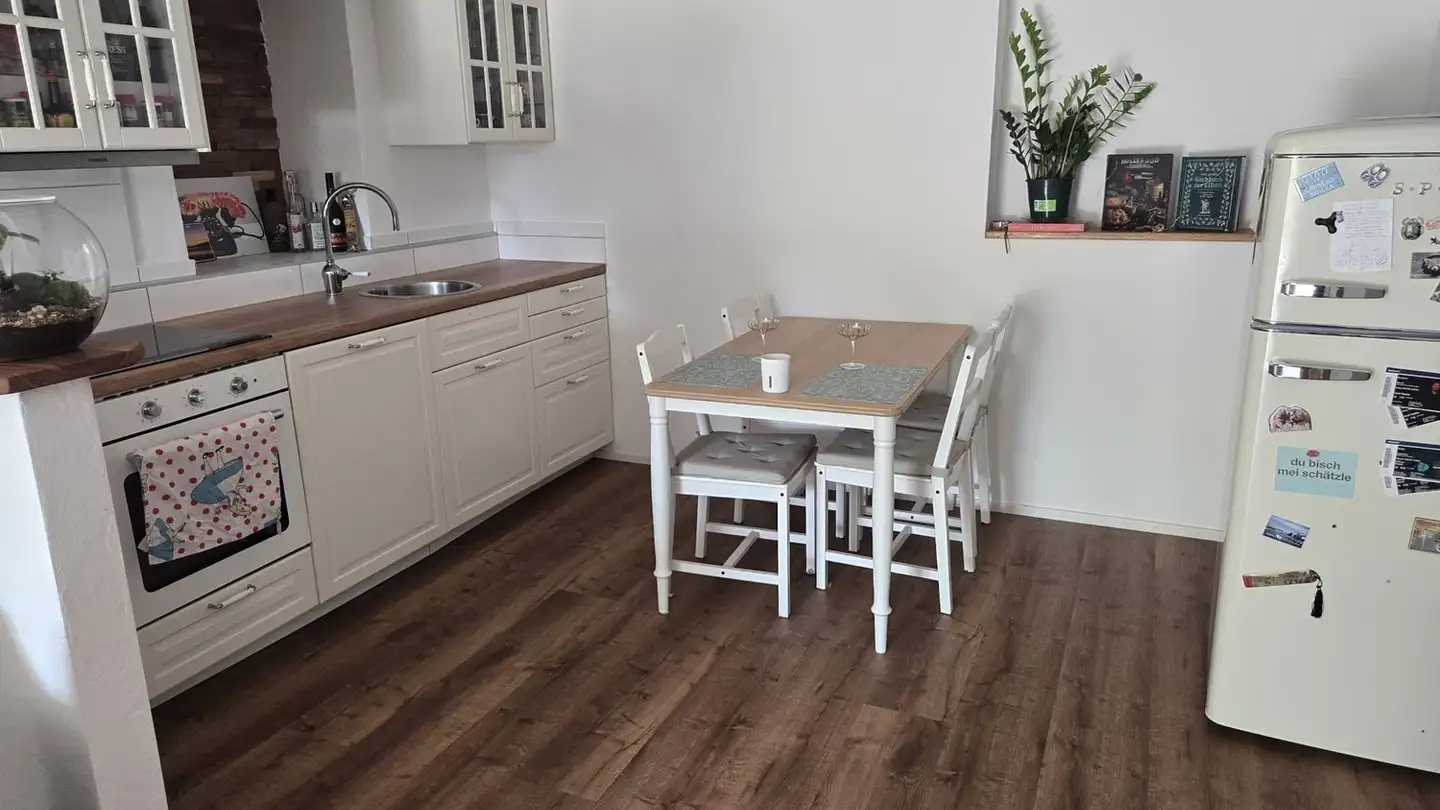 Wohnung mieten - 8112 Otelfingen