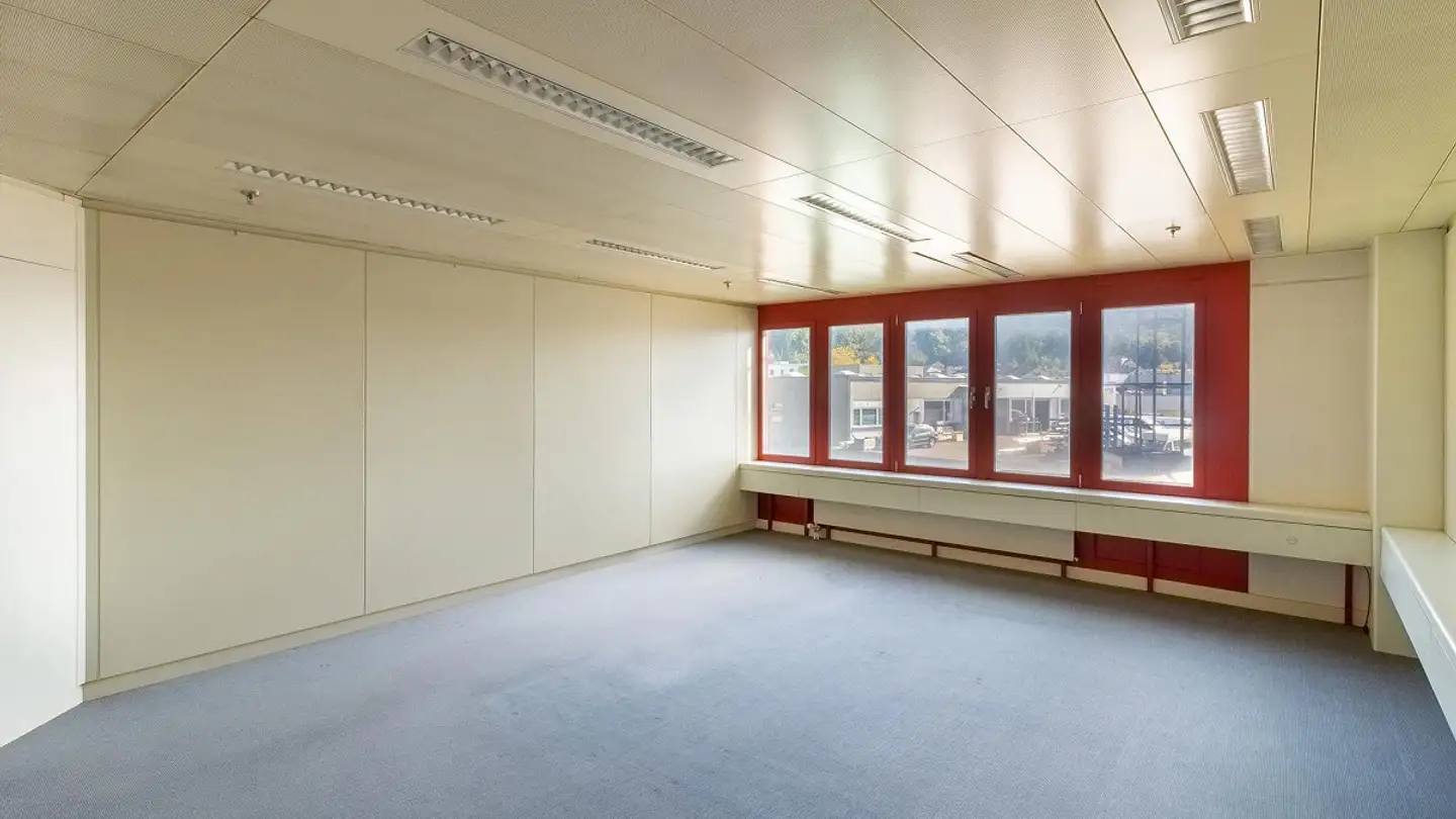 Spazio ufficio in affitto - Döttingerstrasse 15, 5303 Würenlingen - Photo 4