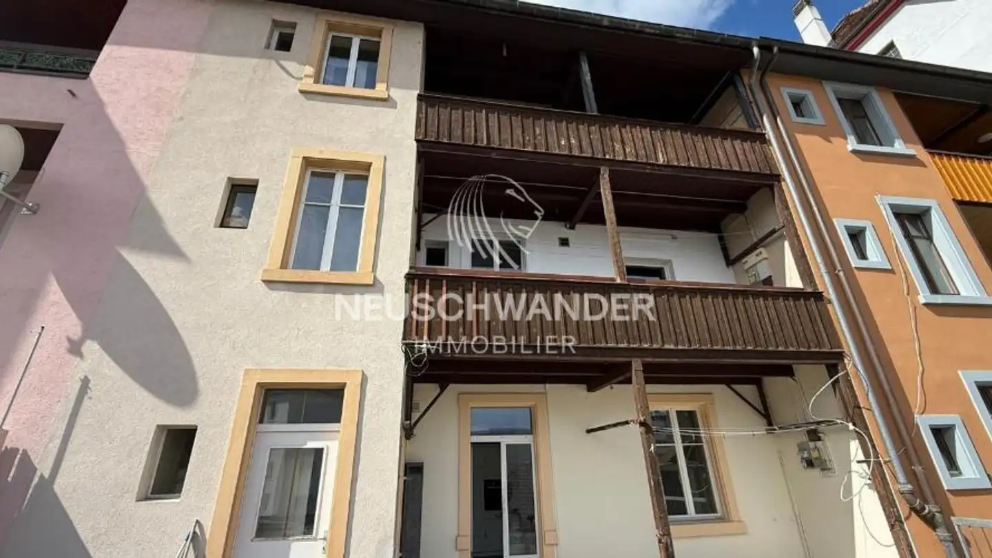 Mixed-use building for sale - 2740 Moutier